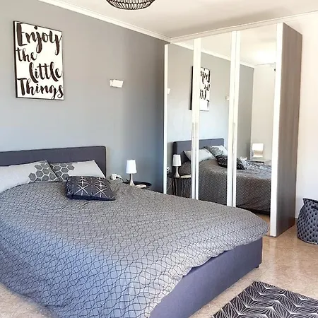 Sunny In With Private Pool And Sea View Villa Dénia